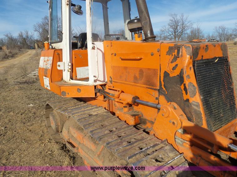 image for item F1161 2000 Daewoo DD80L dozer