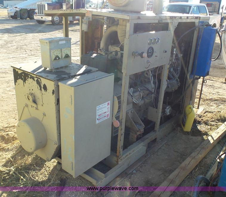 image for item J1274 2005 New Age generator