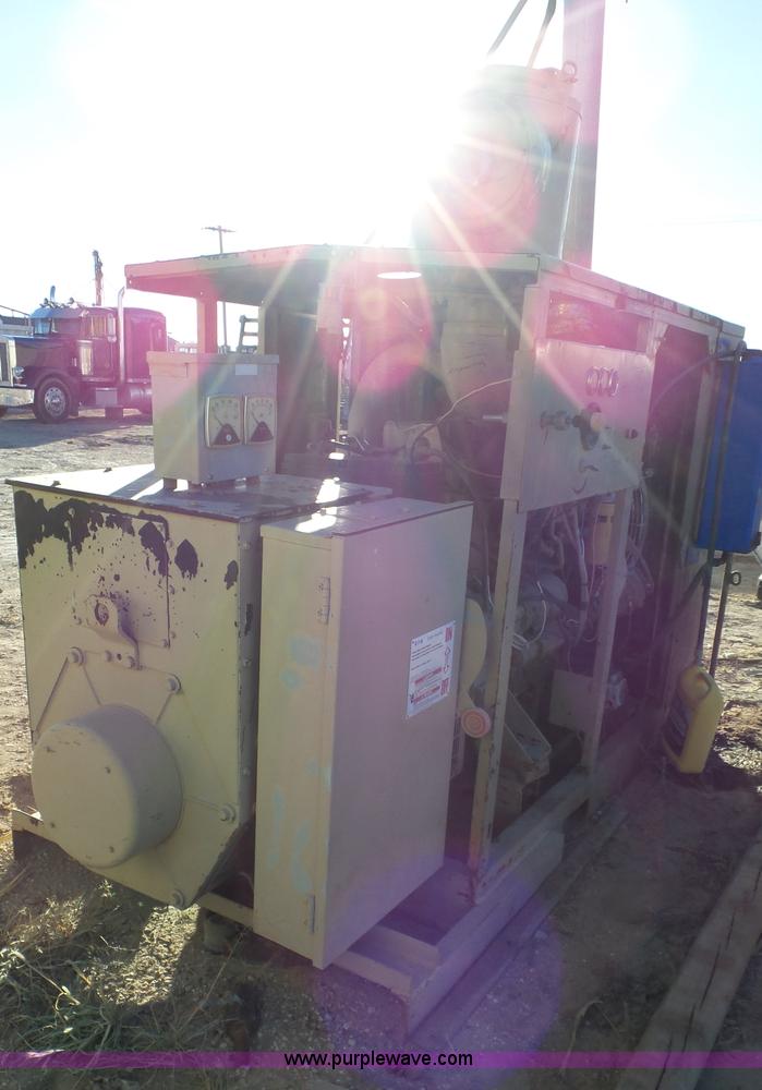 image for item J1274 2005 New Age generator