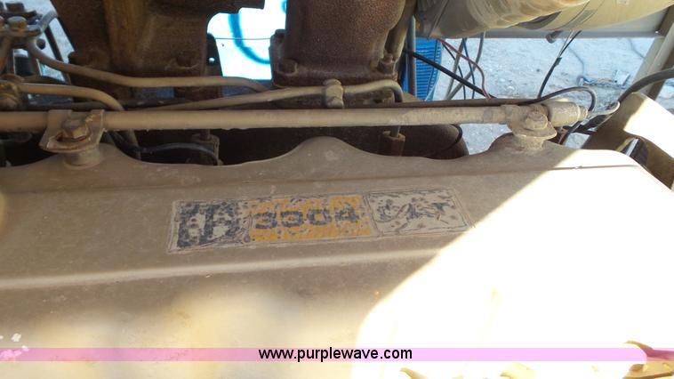 image for item J1274 2005 New Age generator