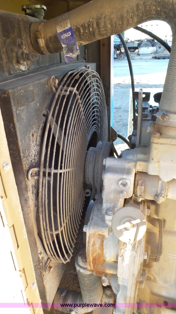 image for item J1274 2005 New Age generator