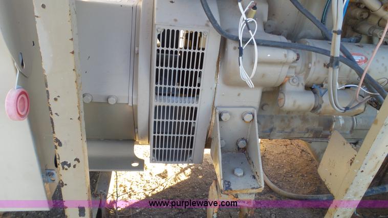 image for item J1274 2005 New Age generator