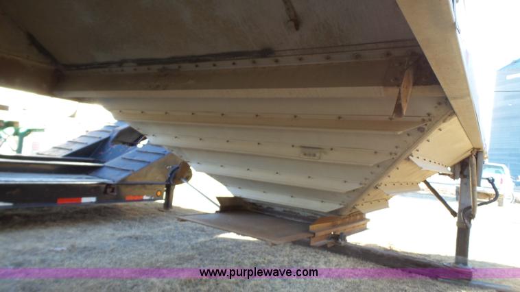 image for item J1278 1983 Chamberlin JAGH-700 double hopper grain trailer