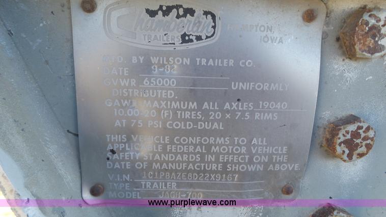 image for item J1278 1983 Chamberlin JAGH-700 double hopper grain trailer