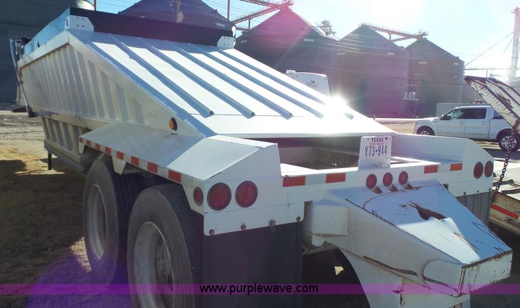image for item J1280 2013 CTS BDT-40 bottom dump trailer