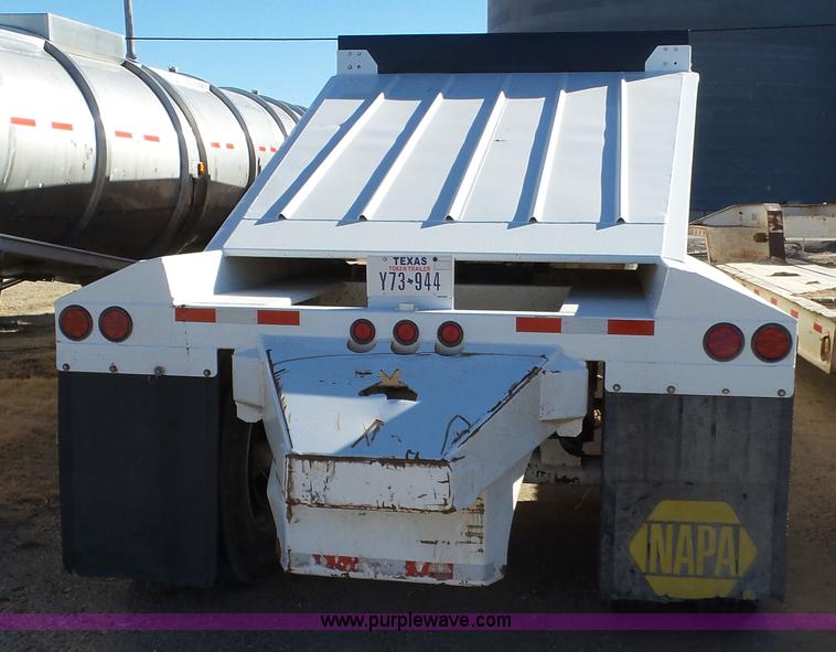 image for item J1280 2013 CTS BDT-40 bottom dump trailer