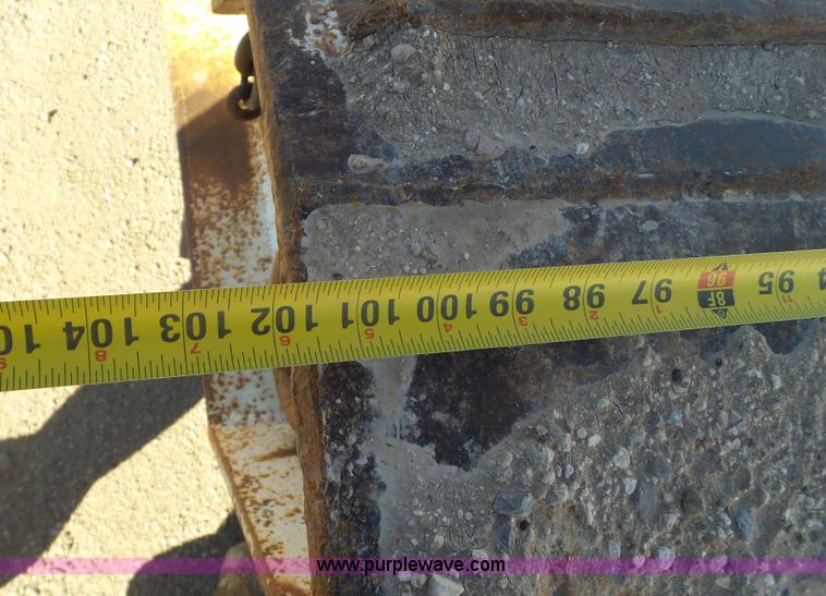 image for item J1281 2002 Nuttall equipment trailer