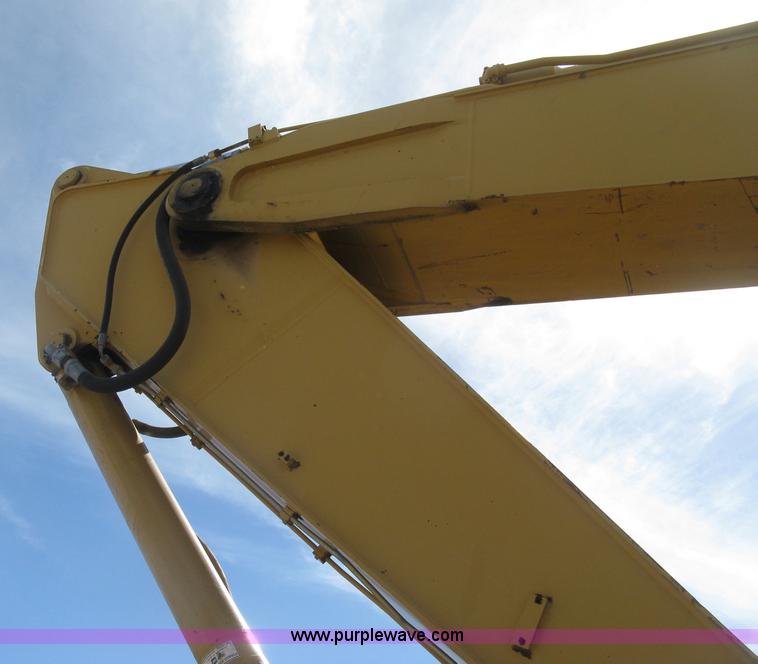 image for item J2903 Caterpillar M318C rubber tire excavator