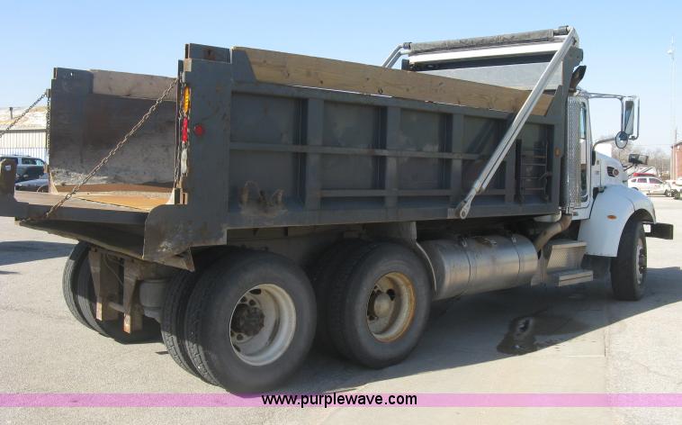 image for item J2906 2008 Peterbilt 340 dump truck