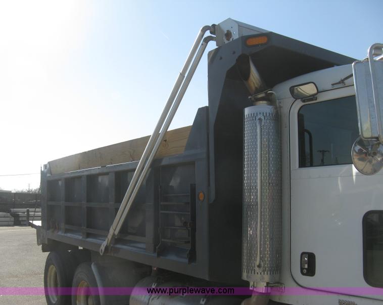 image for item J2906 2008 Peterbilt 340 dump truck