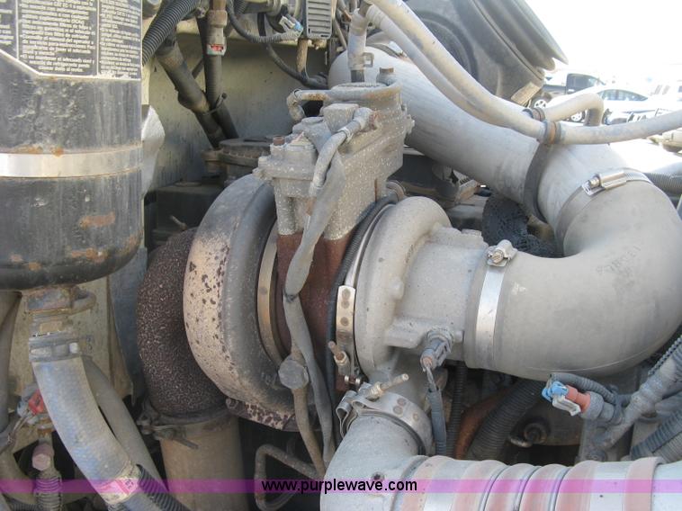 image for item J2906 2008 Peterbilt 340 dump truck