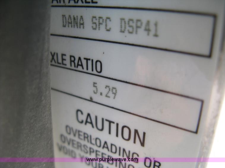 image for item J2906 2008 Peterbilt 340 dump truck