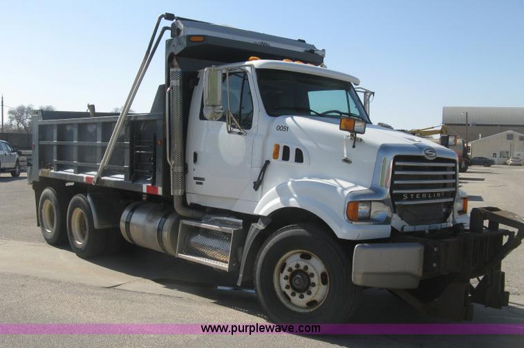 image for item J2907 2008 Sterling L8500 dump truck