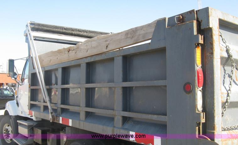 image for item J2907 2008 Sterling L8500 dump truck