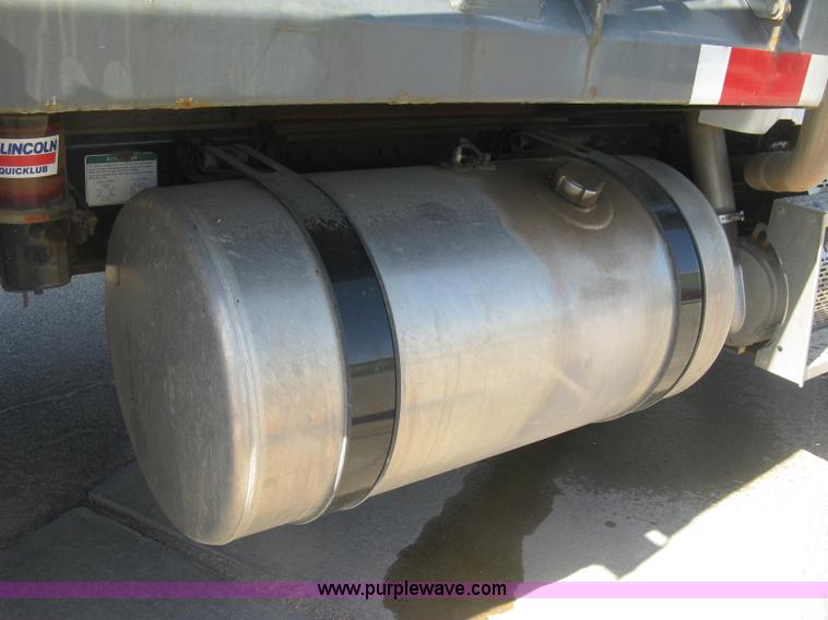 image for item J2907 2008 Sterling L8500 dump truck