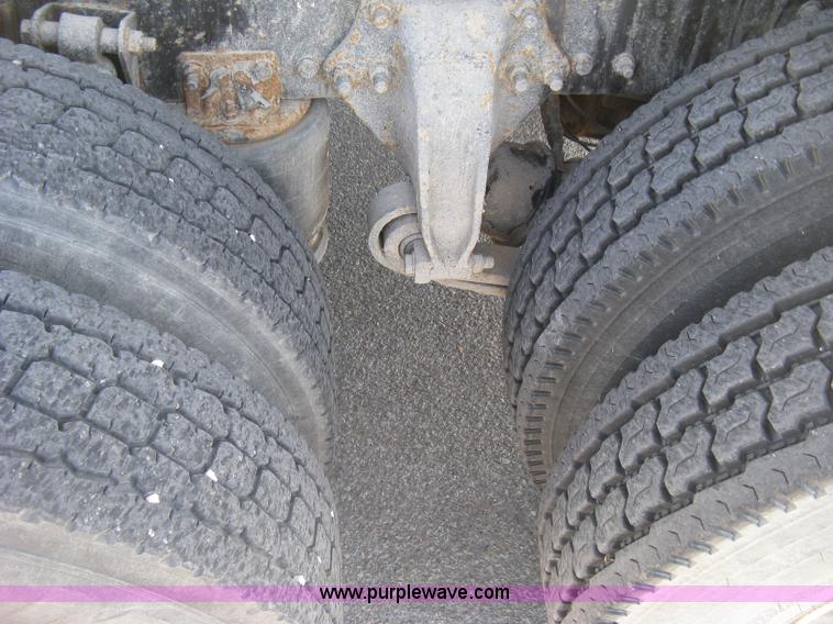 image for item J2907 2008 Sterling L8500 dump truck