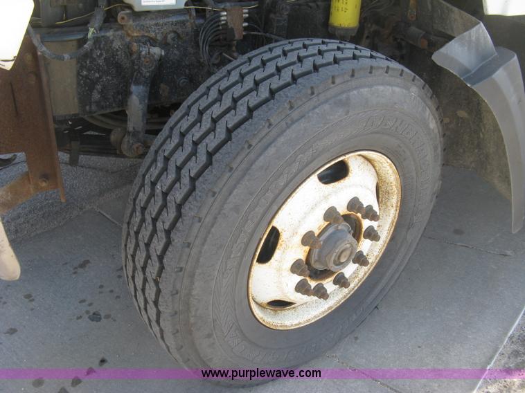 image for item J2907 2008 Sterling L8500 dump truck