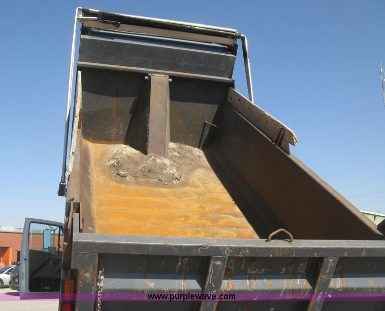 image for item J2908 2008 Sterling L8500 dump truck