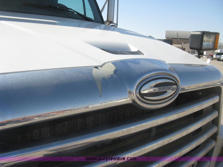 image for item J2908 2008 Sterling L8500 dump truck