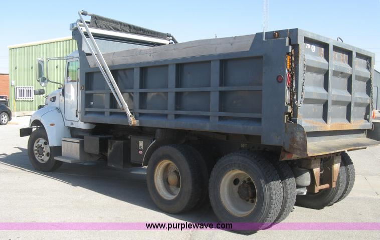 image for item J2909 2008 Peterbilt 340 dump truck