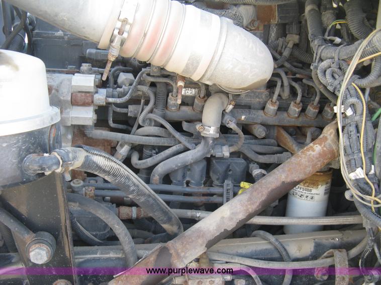 image for item J2909 2008 Peterbilt 340 dump truck