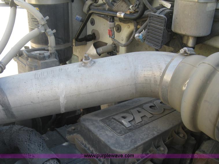 image for item J2909 2008 Peterbilt 340 dump truck