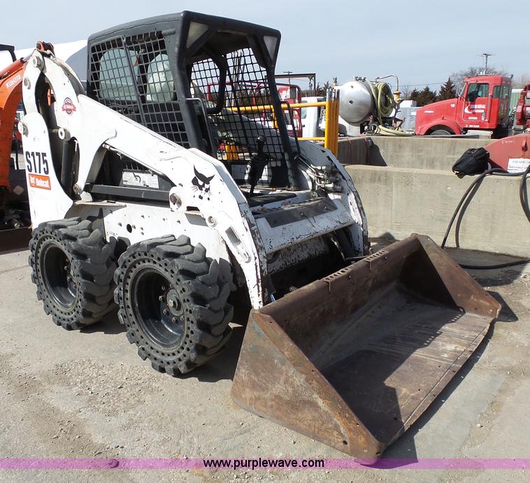 image for item J4250 2006 Bobcat S175 skid steer
