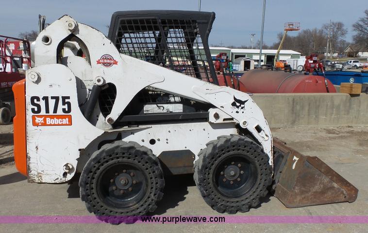 image for item J4250 2006 Bobcat S175 skid steer