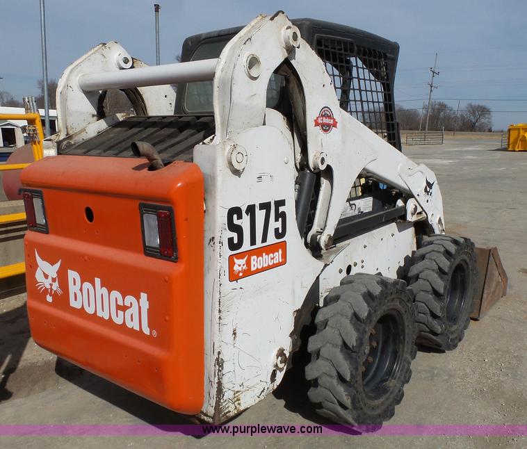 image for item J4250 2006 Bobcat S175 skid steer