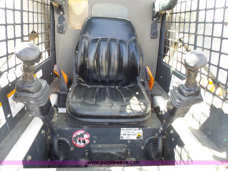 image for item J4250 2006 Bobcat S175 skid steer