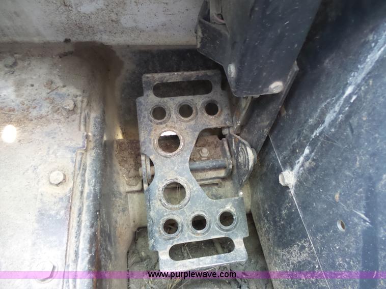 image for item J4250 2006 Bobcat S175 skid steer