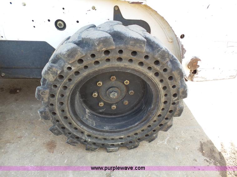 image for item J4250 2006 Bobcat S175 skid steer