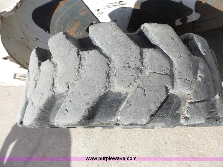 image for item J4250 2006 Bobcat S175 skid steer
