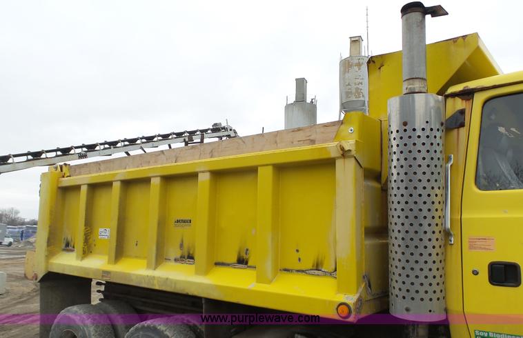 image for item J7262 Dump bed