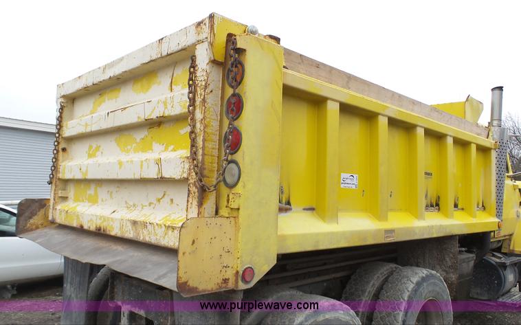 image for item J7262 Dump bed