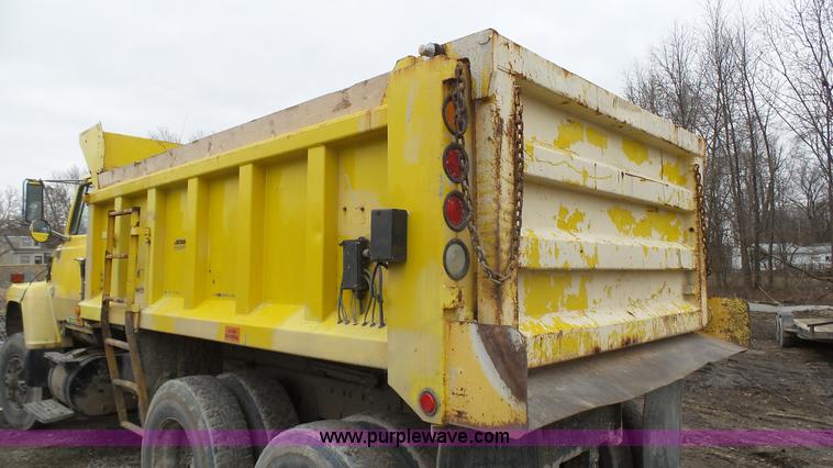 image for item J7262 Dump bed