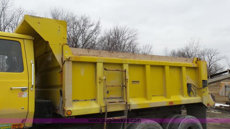 image for item J7262 Dump bed