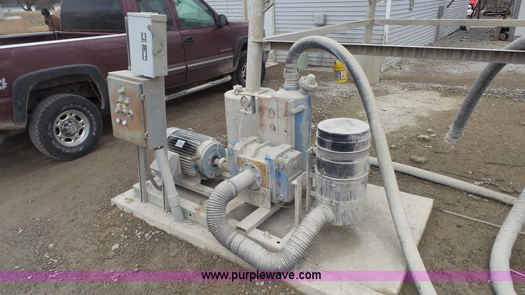 image for item J7266 2004 BOC Edwards Hibon concrete blower