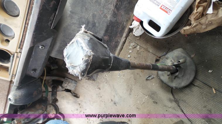 image for item J7267 1980 Ford L8000 dump truck