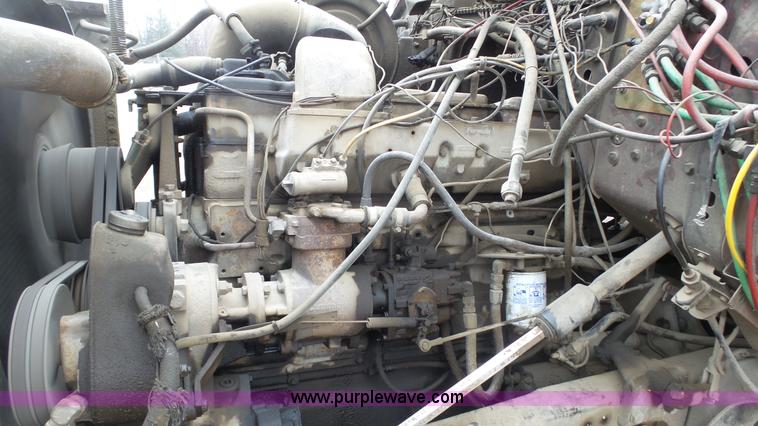 image for item J7267 1980 Ford L8000 dump truck