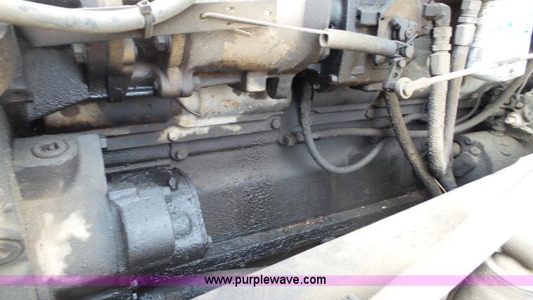 image for item J7267 1980 Ford L8000 dump truck