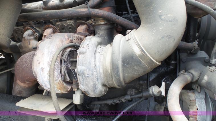 image for item J7267 1980 Ford L8000 dump truck