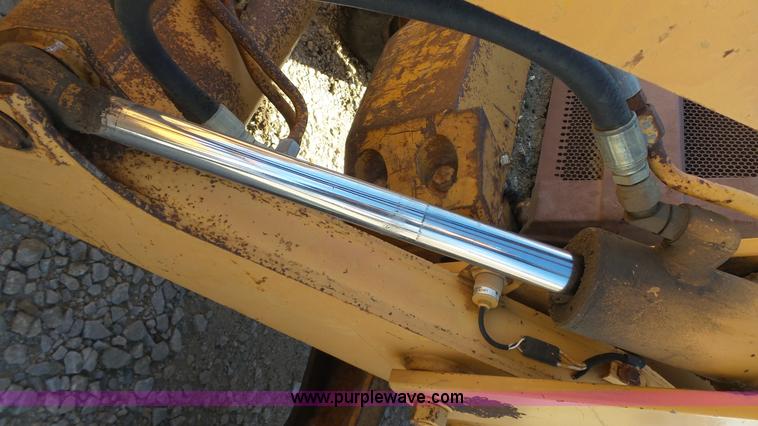 image for item J7277 Case 580K backhoe