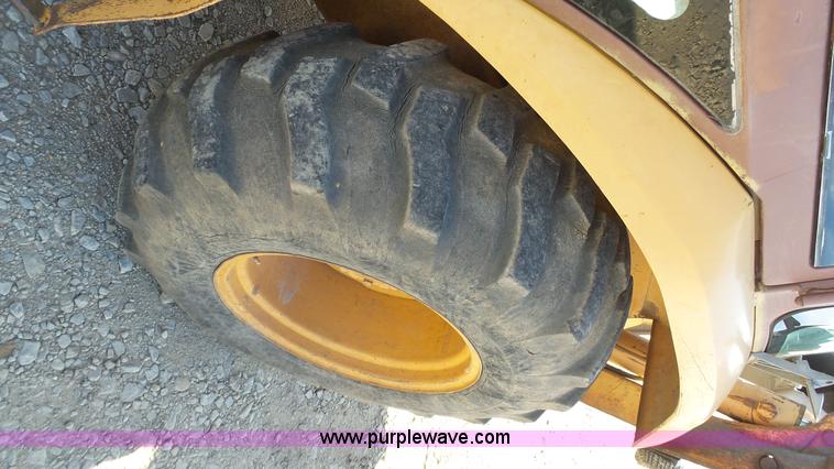 image for item J7277 Case 580K backhoe