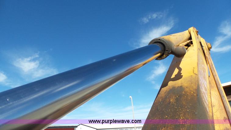 image for item J7277 Case 580K backhoe