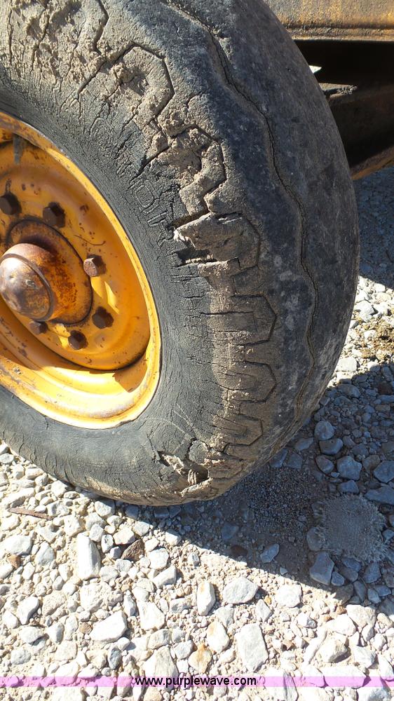 image for item J7277 Case 580K backhoe