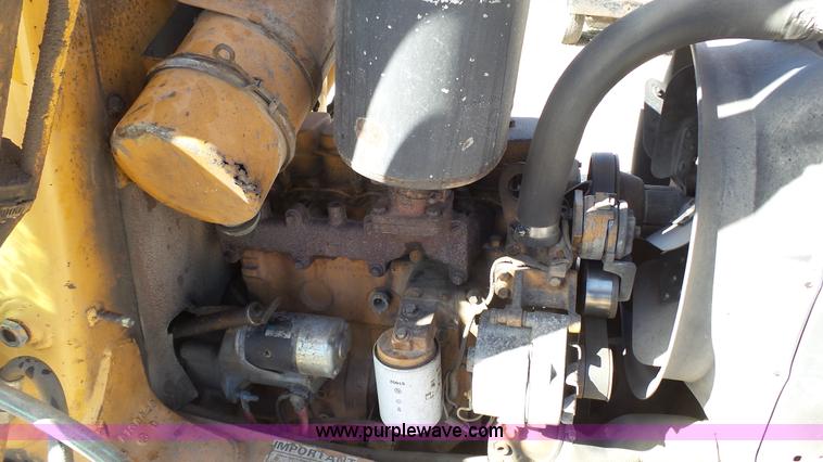 image for item J7277 Case 580K backhoe