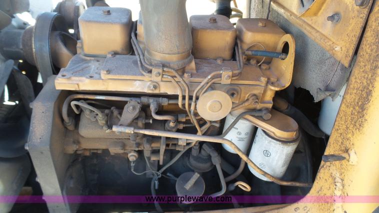 image for item J7277 Case 580K backhoe