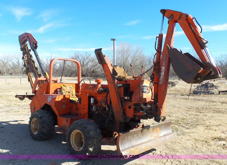 image for item J7278 Ditch Witch 6510 trencher