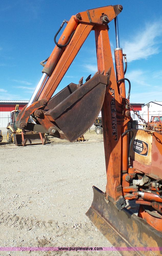 image for item J7278 Ditch Witch 6510 trencher